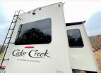 Thumbnail Photo 22 for 2019 Forest River Cedar Creek